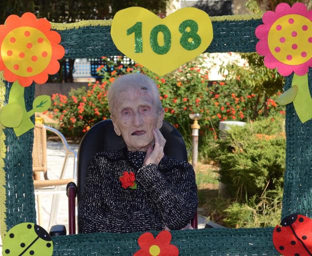 Ana Cortés, más de cien años de vivencias