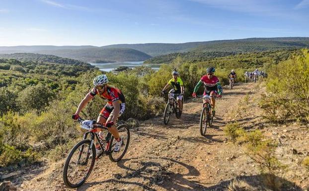 Rutas y exposiciones en Monfragüe