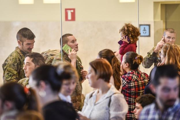 Los primeros 265 militares de la Brigada 'Extremadura XI' parten al Líbano