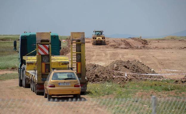 3 millones para las glorietas que enlazarán la plataforma logística con la A-5