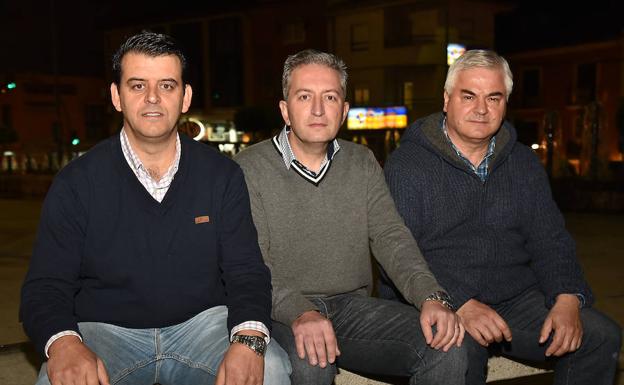 «La Junta nos quita la condición de funcionario porque le da la gana»