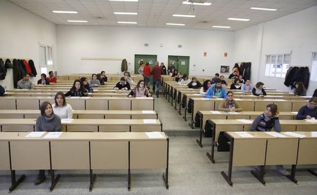 Educación ofertará finalmente 1.267 plazas, 1.052 en turno libre