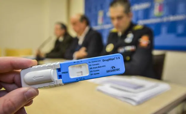 La Policía Local de Badajoz detecta cada año una media de 26 positivos en drogas
