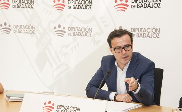 Gallardo responde al alcalde de Guadiana del Caudillo