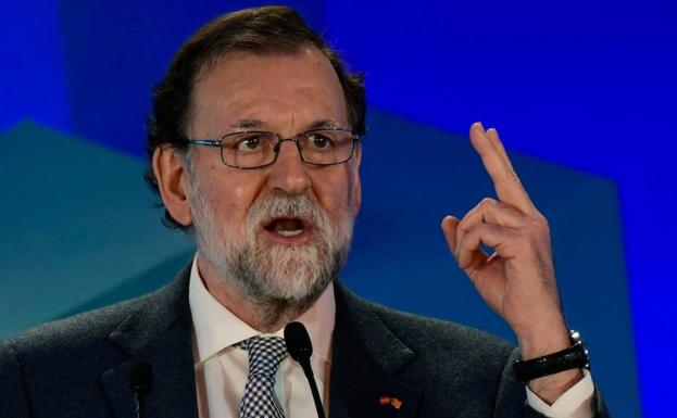 Rajoy marcará los plazos de la investidura del presidente catalán