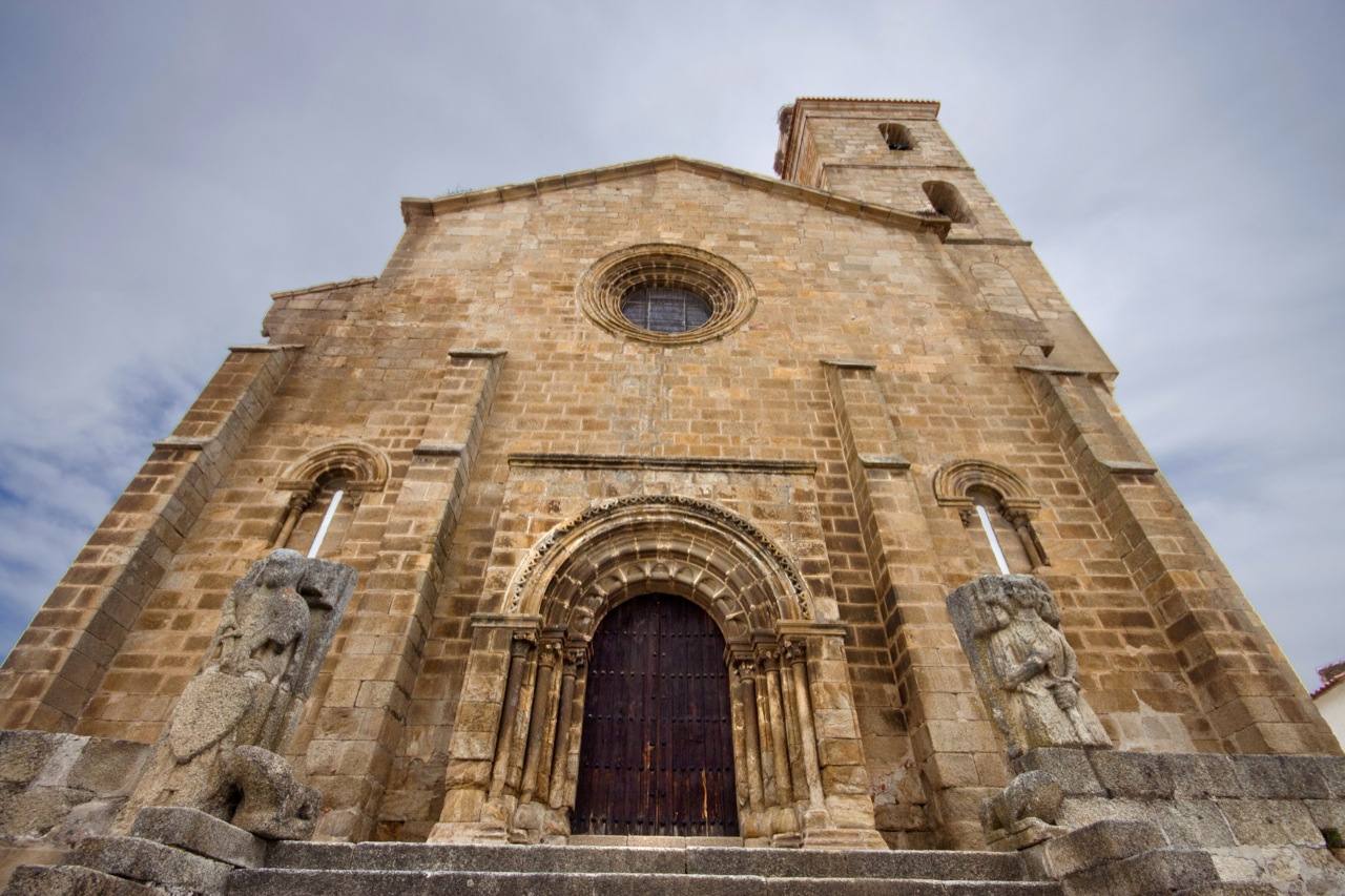 Cuando las aves y los insectos invadían los pueblos de Cáceres