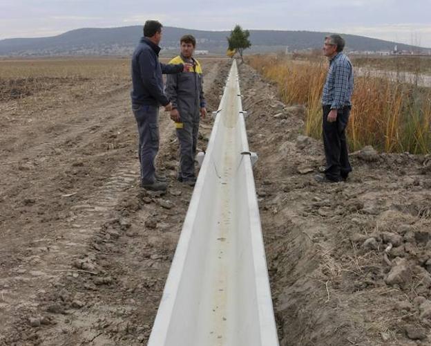 El Canal de Orellana se renueva tras medio siglo