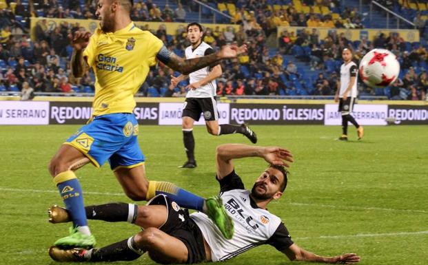 Un gol de Rodrigo apaga el 'efecto Jémez'