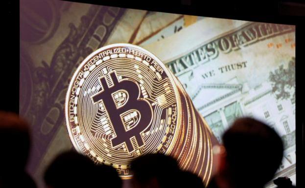 Primera advertencia pública de la CNMV sobre el «riesgo de fraude» del 'bitcoin'