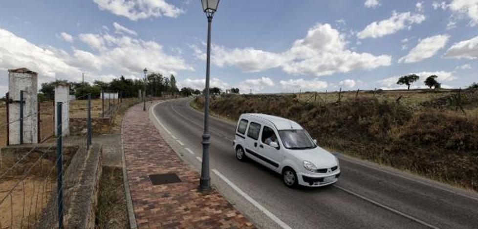 Formalizado el contrato para ejecutar la obra de la Ronda Sureste de Cáceres por 20,6 millones