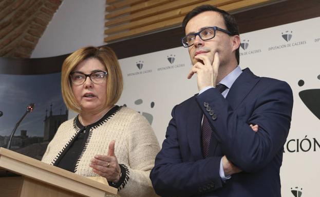 50 municipios de la provincia aún no han aplicado la Ley de Memoria Histórica