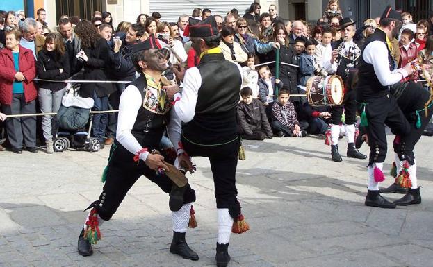 Montehermoso volverá a vibrar con las costumbristas danzas de Los Negritos