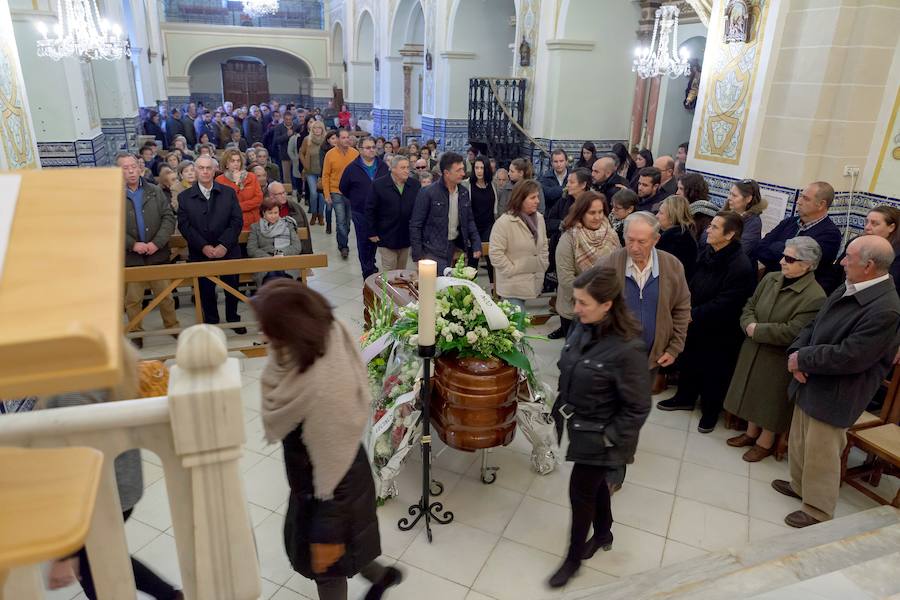 Vecinos y familiares despiden al abuelo 'Marchena', el hombre más longevo del mundo