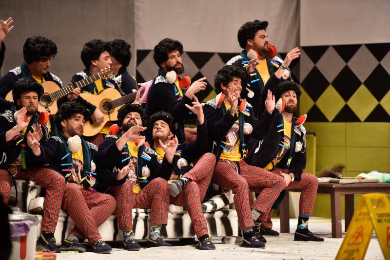 Cuarta jornada de preliminares del concurso de murgas de Badajoz