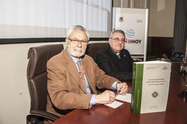 Charla de Aula HOY sobre los archivos eclesiásticos