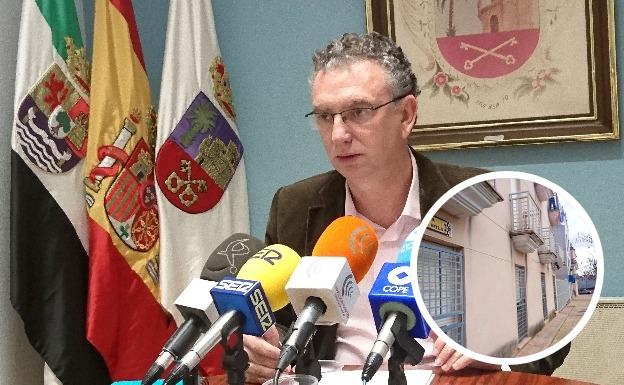 Quintana: «Don Benito no puede perder ni un solo duro por el nombre de una calle»