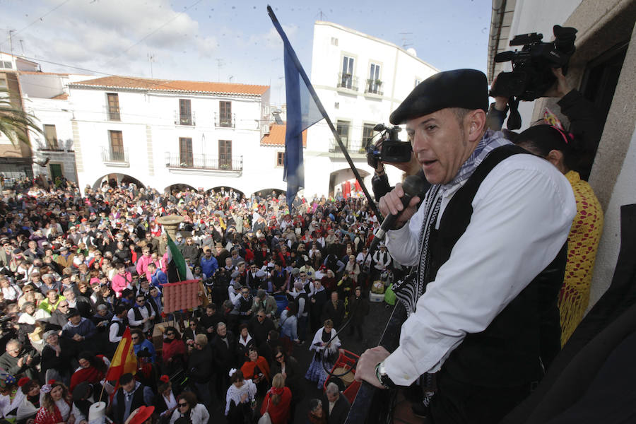 Malpartida de Cáceres disfruta de 'La pedida de la patatera'