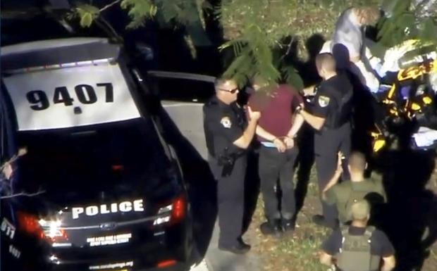 Un tiroteo deja 17 muertos y unos 20 heridos en un instituto de Florida