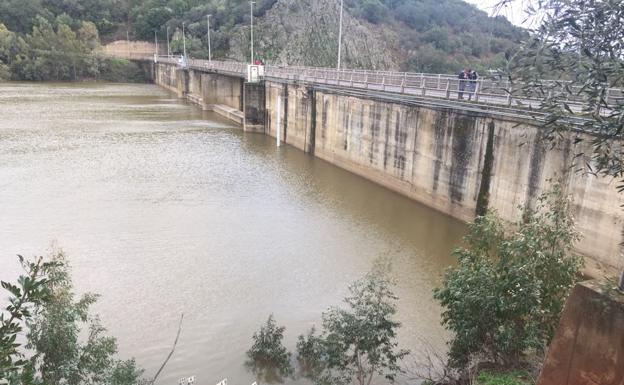 La cuenca pacense del Guadiana suma más de 600 hectómetros
