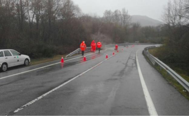 Varias carreteras cortadas por el temporal en el norte de Cáceres