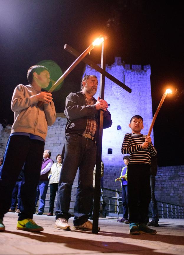 Hoy procesiona el Vía Crucis de Cáritas en Coria