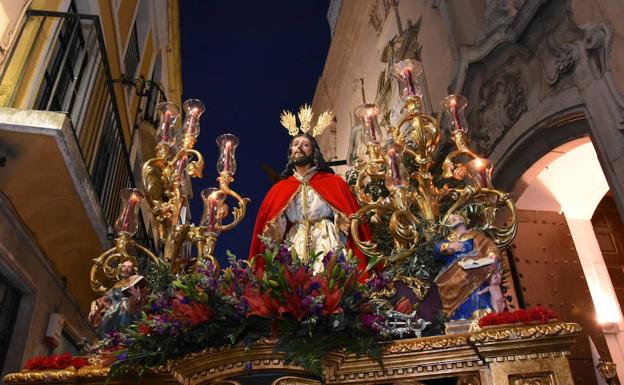 Noches espléndidas y saetas durante el Lunes Santo en Extremadura