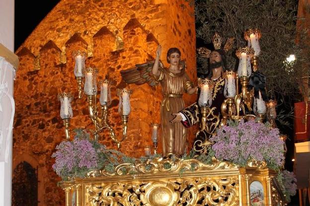 Jerez acompaña esta noche en silencio la Oración de Jesús