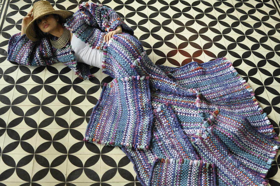 La extremeña Beatriz García Peña diseña moda en Vietnam