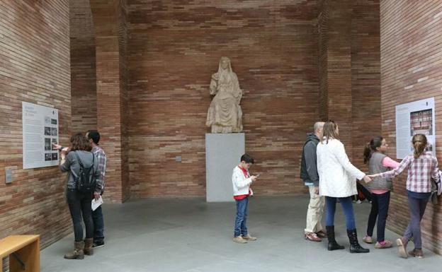 Más de 6.000 personas visitaron el Museo Romano de Mérida en el puente