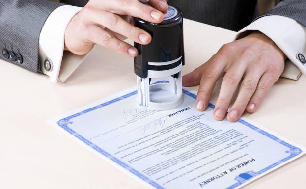 La Audiencia juzgará a una pareja que se apropió de los bienes de una tía con demencia