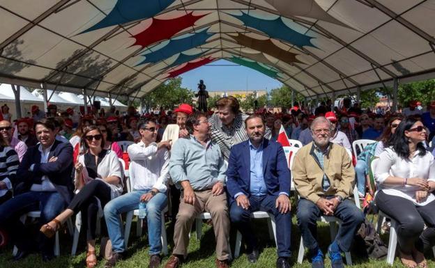 Ibarra, protagonista del Día de la Rosa del PSOE extremeño