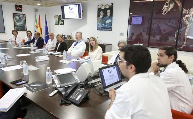 Cáceres muestra su apoyo a la candidatura del CCMI al Premio Princesa de Asturias