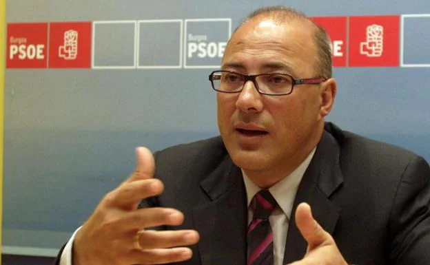 El exdelegado del Gobierno en Extremadura Ángel Olivares, nuevo secretario de Estado de Defensa