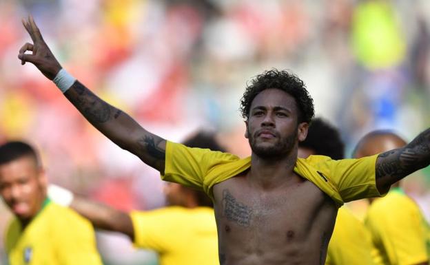 Brasil se gusta ante Austria con un hiperactivo Neymar como titular