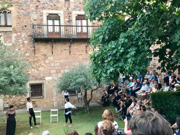 Hamlet y Ricardo III resuenan en el Carvajal
