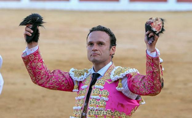 Ponce, Ferrera y Ginés Marín, cartel estrella en la plaza de toros