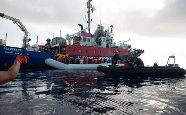 Italia Y Malta Se Niegan A Aceptar A Los Inmigrantes Del Lifeline Hoy