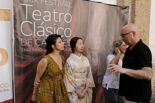 Japón en los patios cacereños