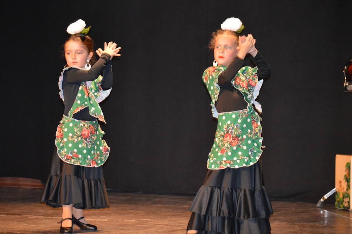 Música y baile a raudales en Campanario