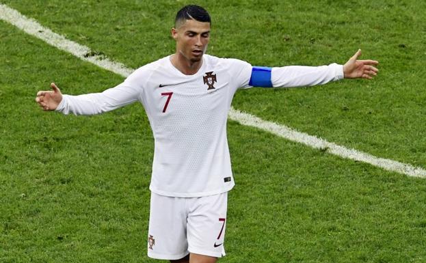 Cristiano Ronaldo, impotente ante Uruguay