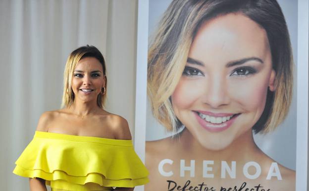 Chenoa da una tercera oportunidad a su ex Javier Arpa