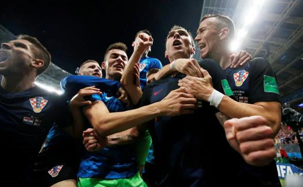Croacia tira de orgullo para hacer historia