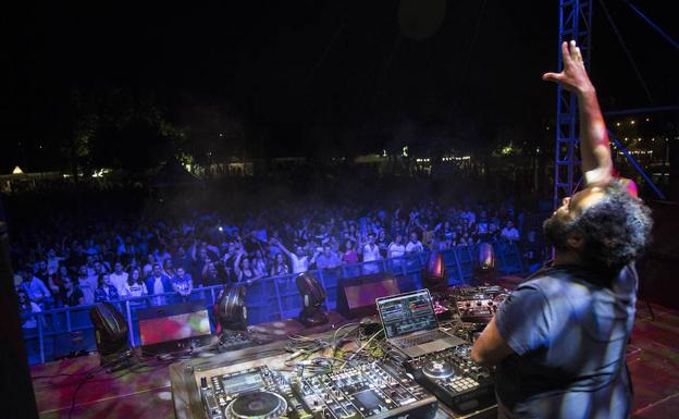 Estopa y Carlos Jean reúnen a 9.000 personas en el Everlife Festival de Montijo
