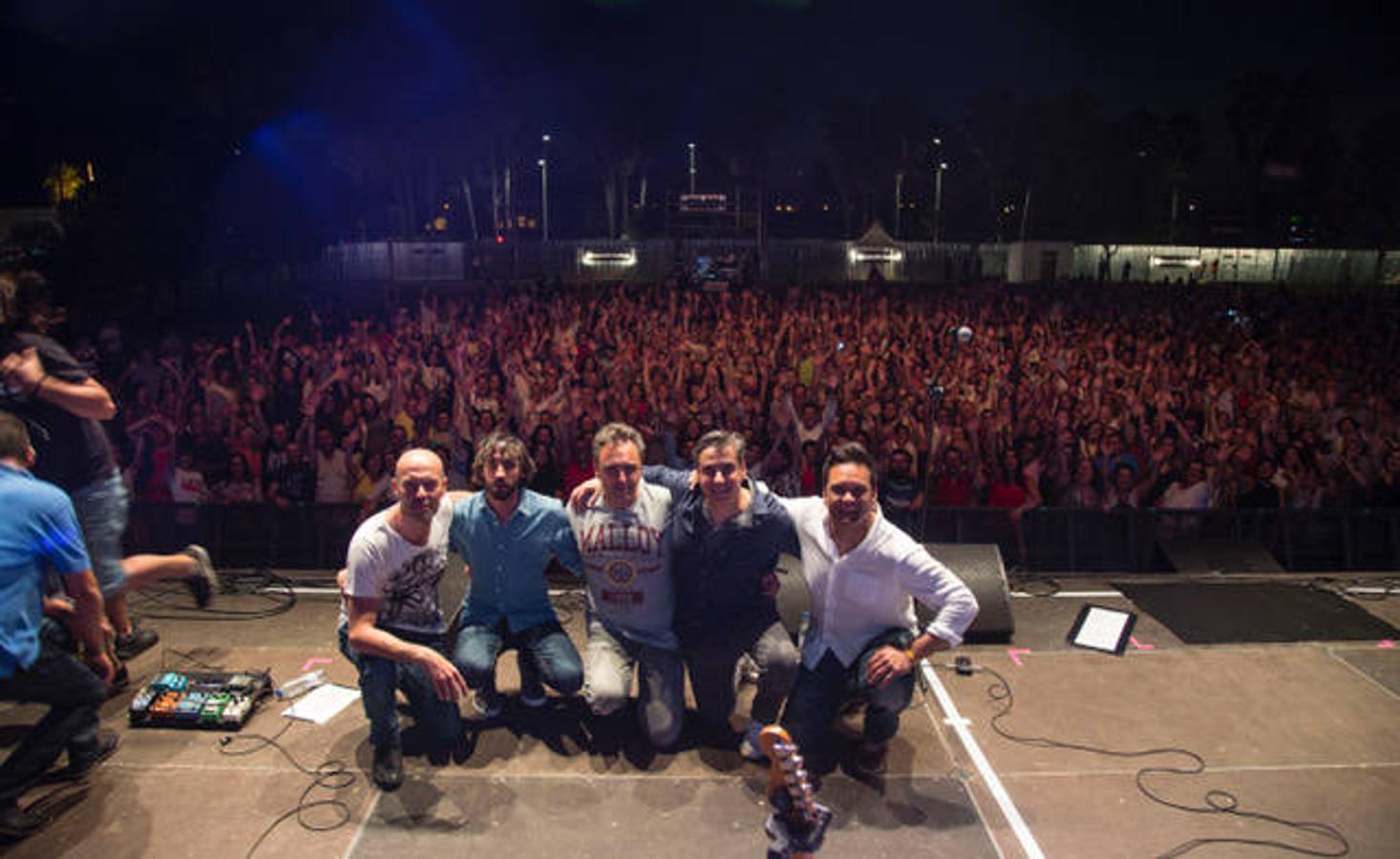 El pop español de los 80 y los 90 pone a bailar a miles de personas en Montijo