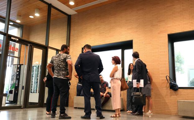 Cuatro años de prisión por traer a Extremadura a una chica de 14 años de Rumanía para casarla