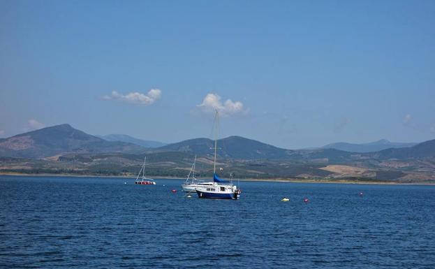 En Granadilla, el agua se hace leyenda