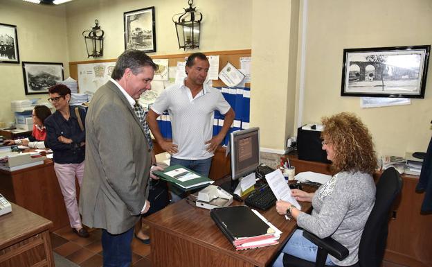 Plasencia tumba el cambio urbanístico en Santa Bárbara que pedían los propietarios