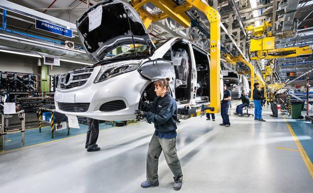 La industria aumenta su facturación y los pedidos a tasas del 9,3% y del 5,6%