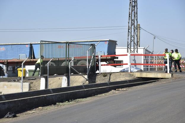 Muere un hombre de 78 años embestido por un camión cuando iba en bicicleta