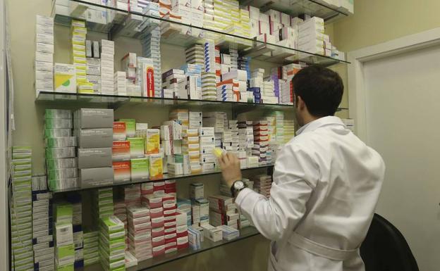 Más de 40.000 extremeños no compran las medicinas prescritas por problemas económicos
